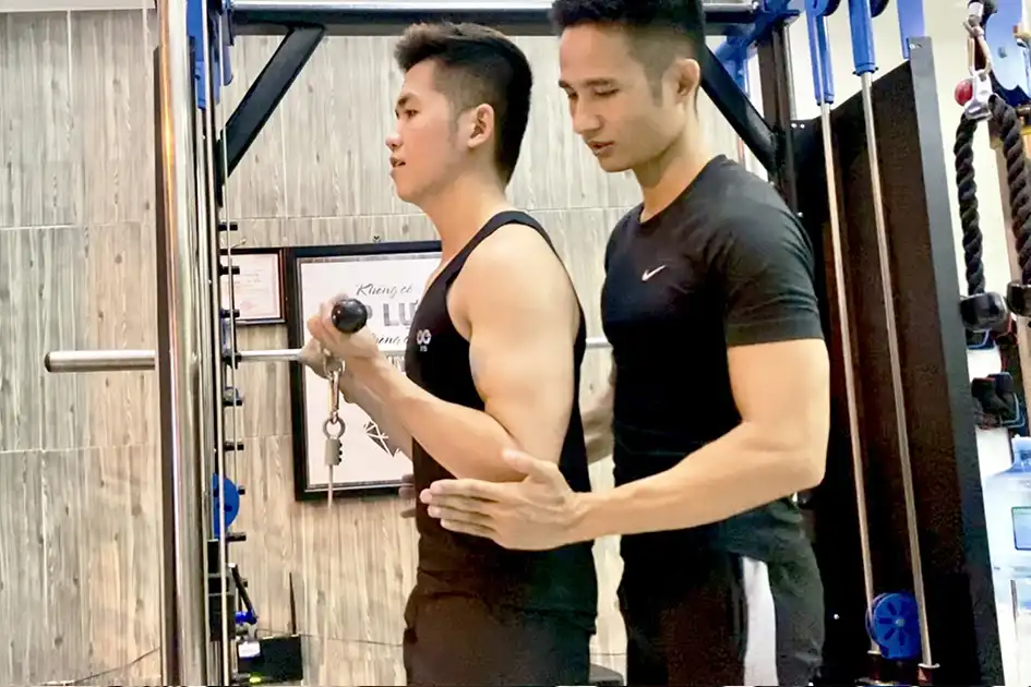 Kinh nghiệm thuê PT tập Gym